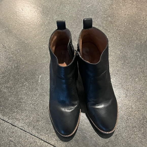 MADEWELL. Black leather ankle booties. Size 7. Excellent condition - Picture 1 of 5